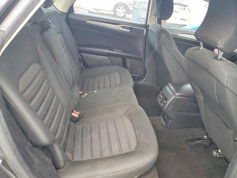 2019 FORD FUSION SE 10