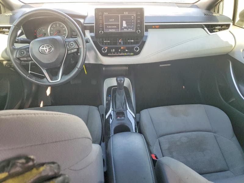 2020 TOYOTA COROLLA SE 8