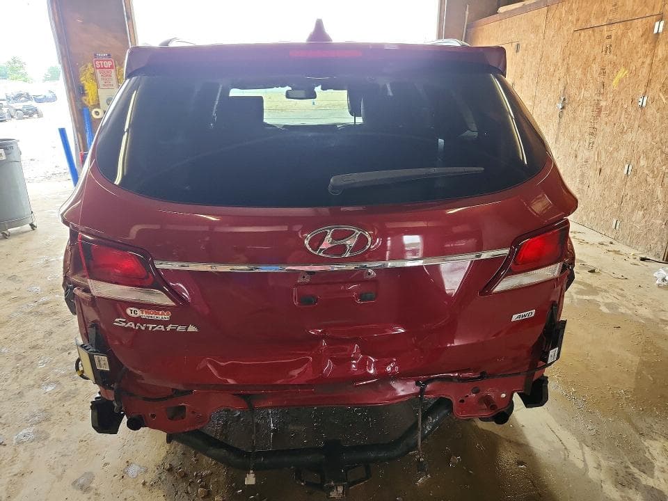 2018 HYUNDAI SANTA FE SE 6
