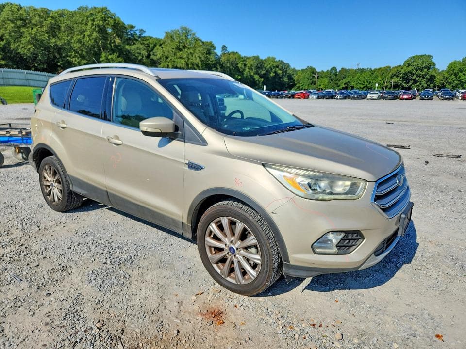 2017 FORD ESCAPE TITANIUM 4