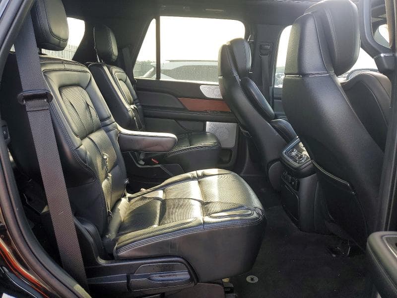 2020 LINCOLN NAVIGATOR RESERVE 11