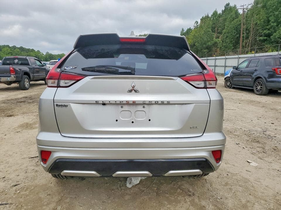2023 MITSUBISHI ECLIPSE CROSS SE 6