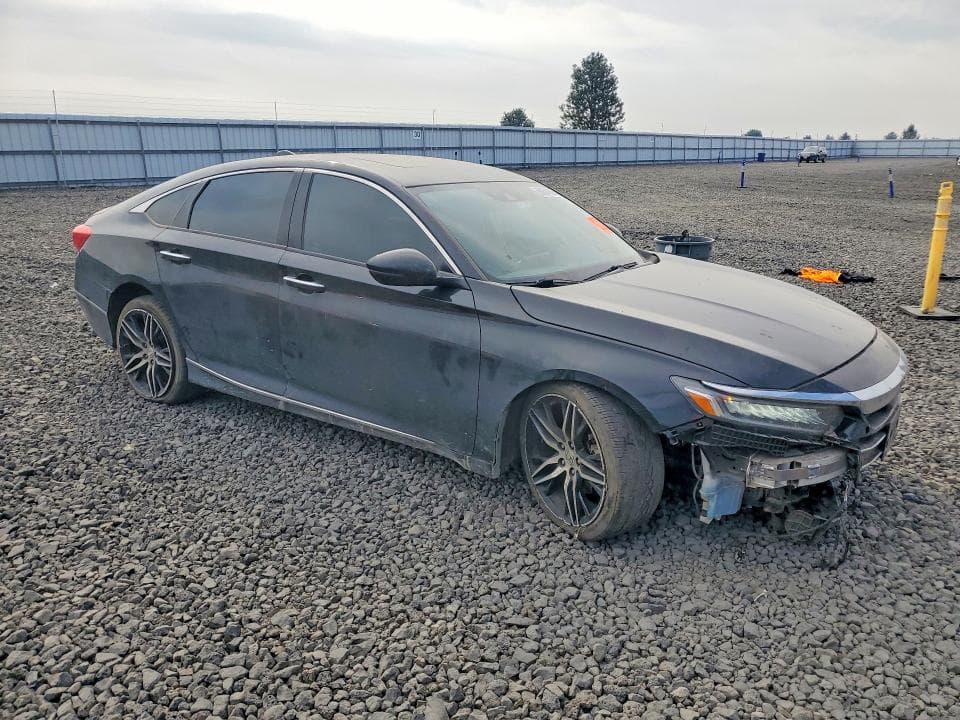 2021 HONDA ACCORD TOURING 4