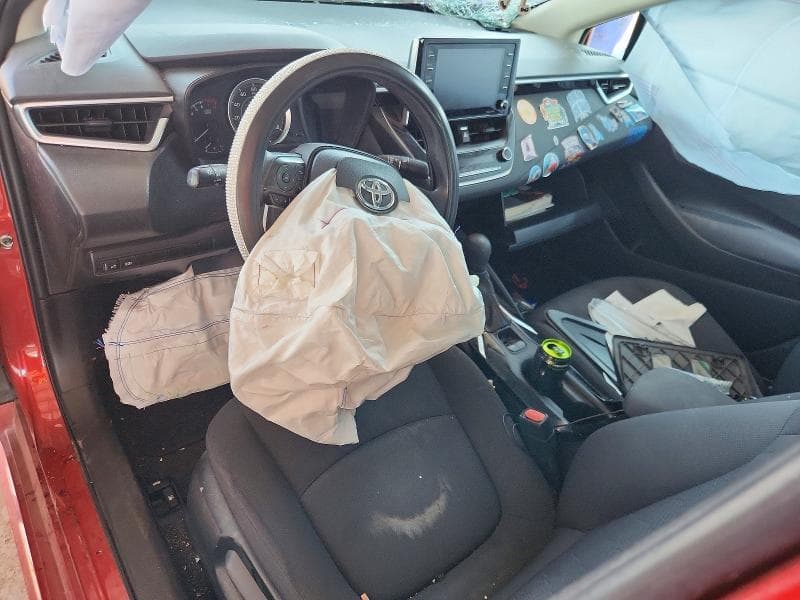 2021 TOYOTA COROLLA LE 8