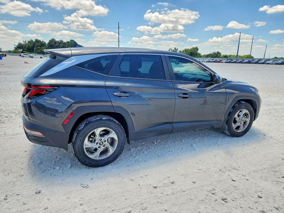 2023 HYUNDAI TUCSON SE 3