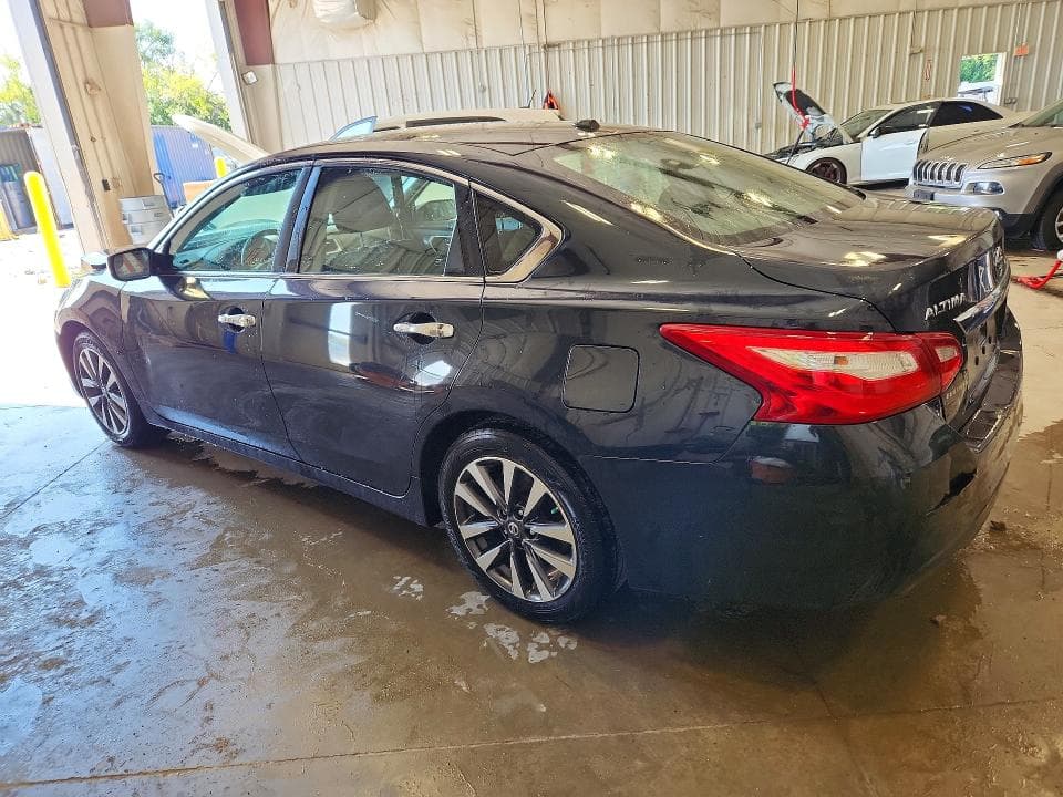 2017 NISSAN ALTIMA 2.5 SV 2