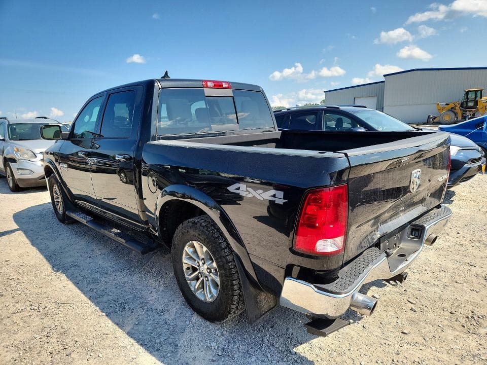 2018 RAM 1500 SLT 2