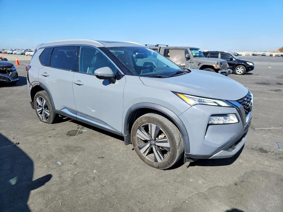2021 NISSAN ROGUE SL 4