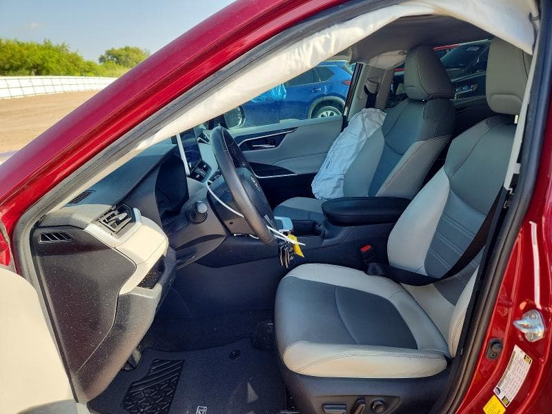 2024 TOYOTA RAV4 XLE PREMIUM 7
