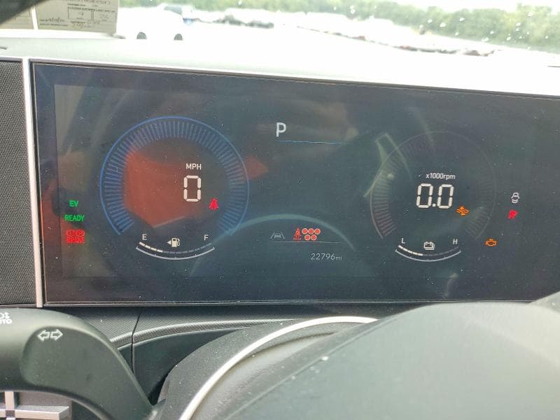 2026 HYUNDAI SANTA FE SE 9