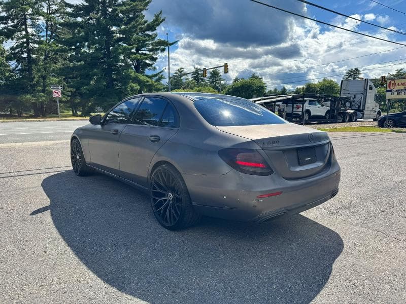 2017 MERCEDES-BENZ E 300 3