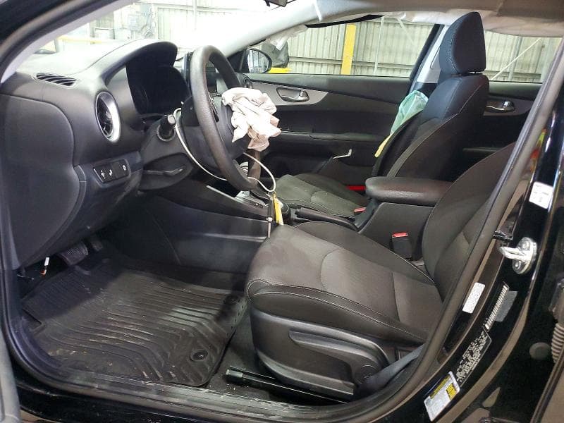 2024 KIA FORTE LXS 7