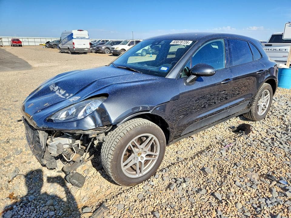 2018 PORSCHE MACAN - 1