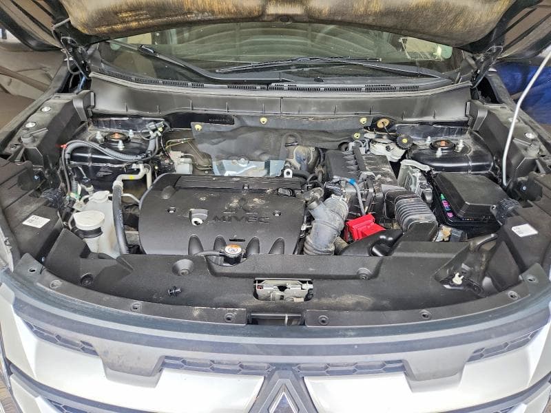 2021 MITSUBISHI OUTLANDER SPORT ES 12