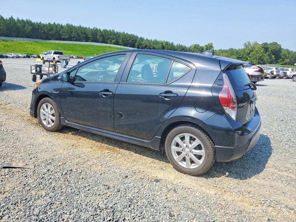 2017 TOYOTA PRIUS C TWO 2