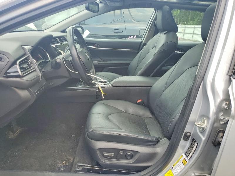 2020 TOYOTA CAMRY XSE 7