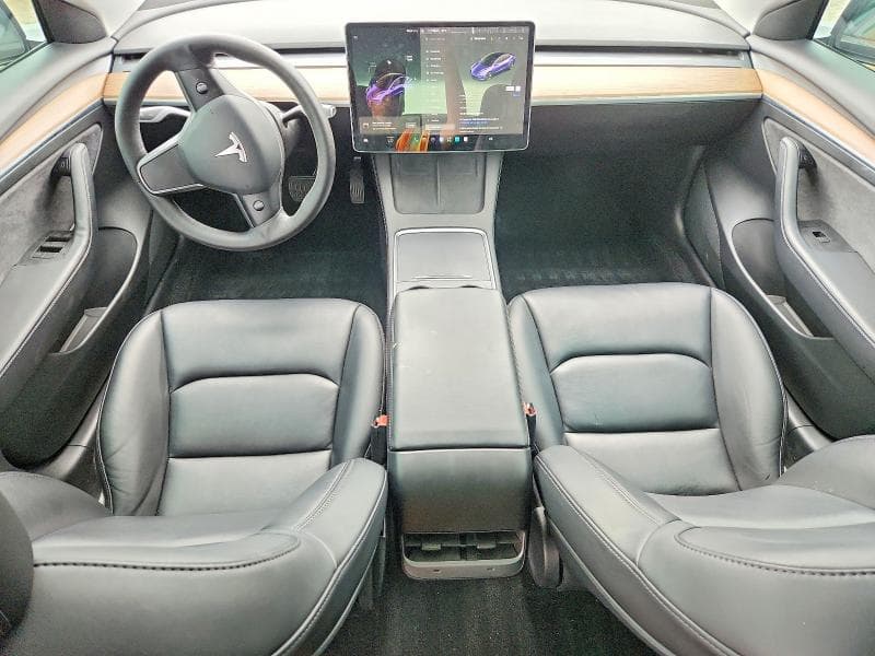 2021 TESLA MODEL 3 8