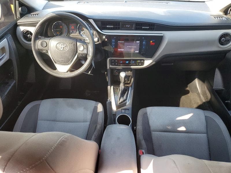 2018 TOYOTA COROLLA LE 8