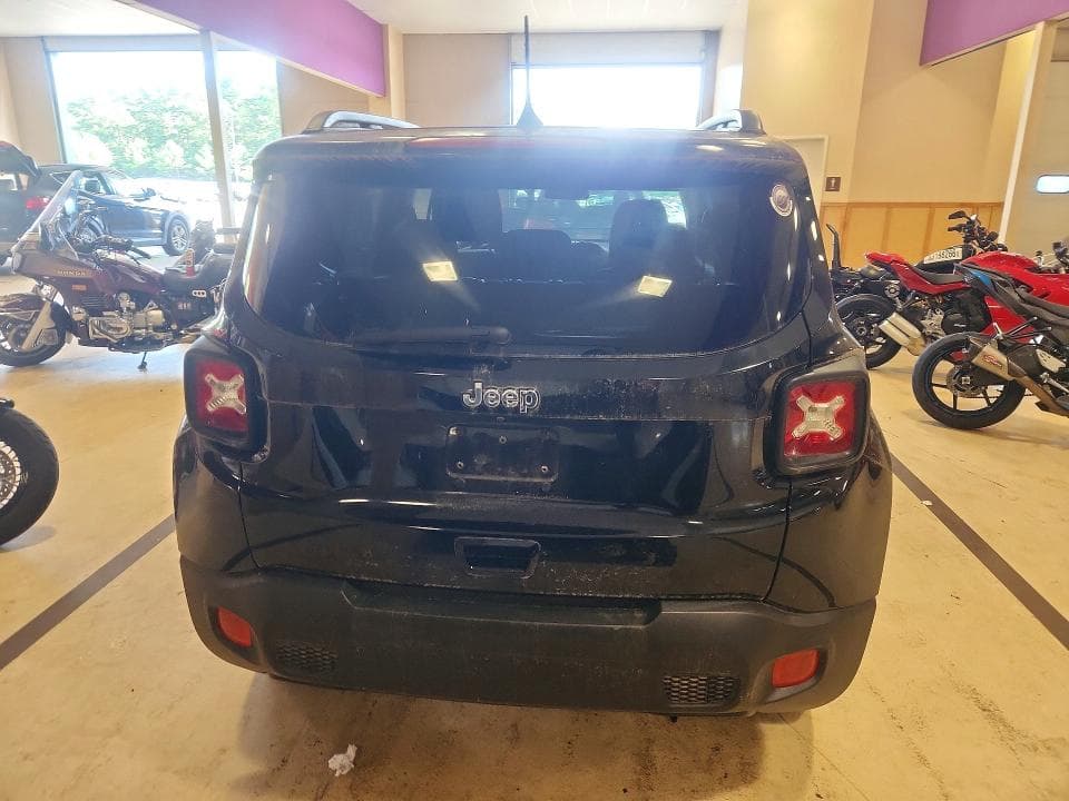 2018 JEEP RENEGADE LATITUDE 6