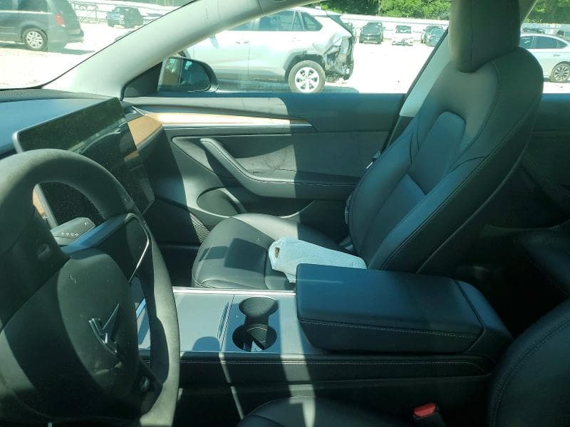 2022 TESLA MODEL 3 9