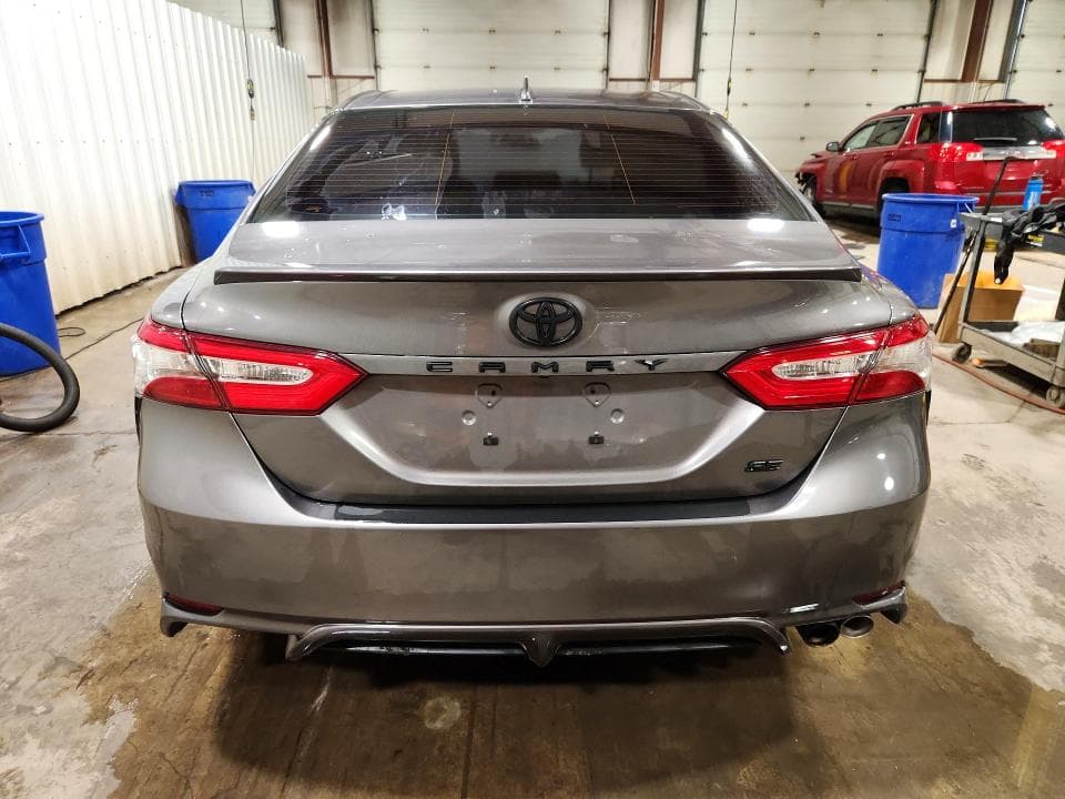 2019 TOYOTA CAMRY SE 6