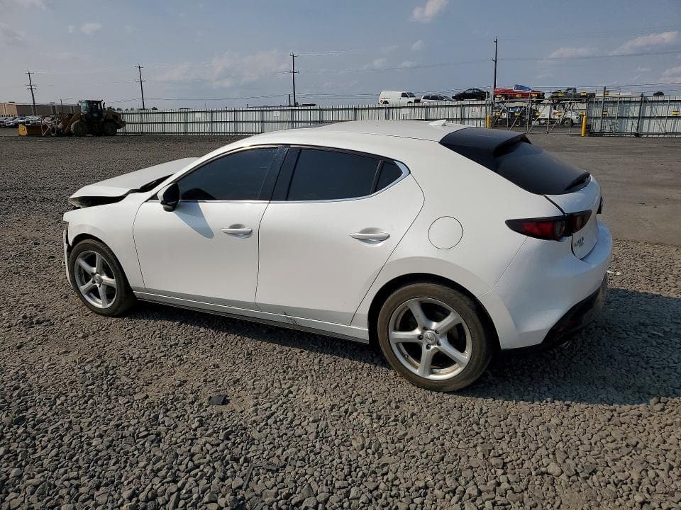 2021 MAZDA 3 PREMIUM 2
