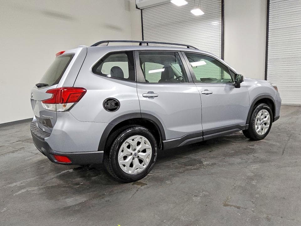 2019 SUBARU FORESTER 3