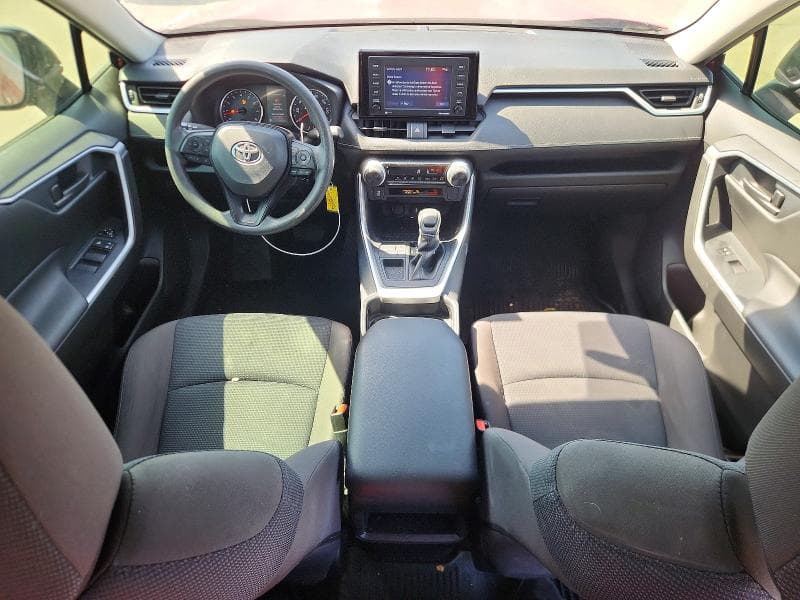 2021 TOYOTA RAV4 LE 8