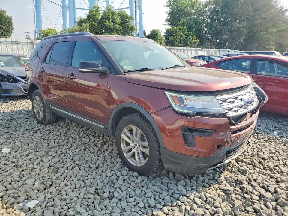 2018 FORD EXPLORER XLT 4