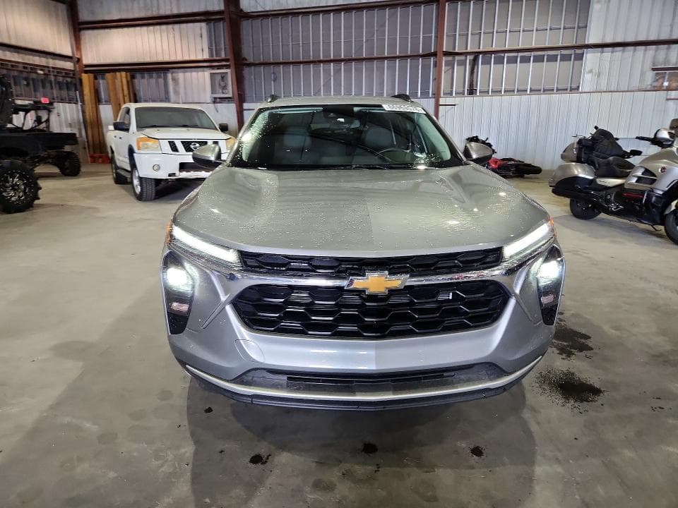 2025 CHEVROLET TRAX 1LT 5