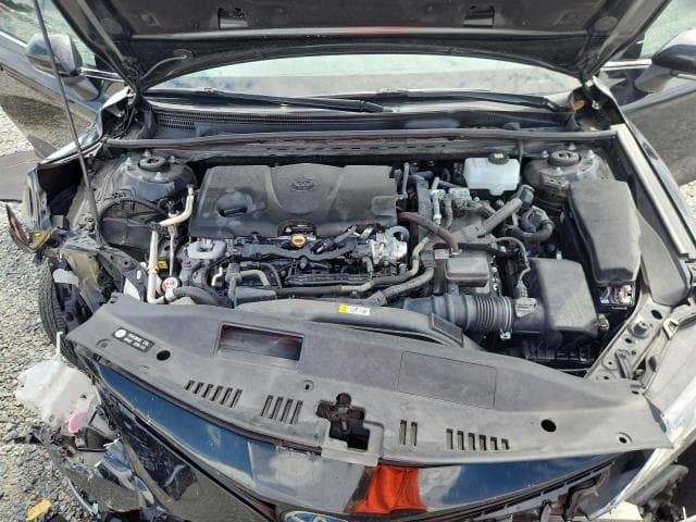 2022 TOYOTA CAMRY XLE 11
