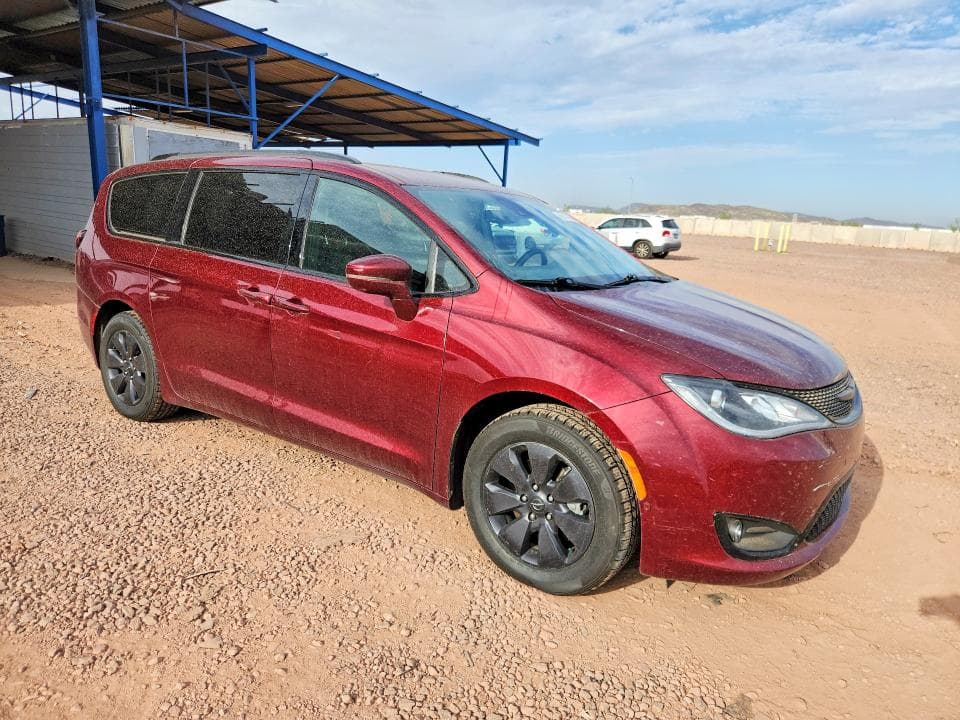 2020 CHRYSLER PACIFICA HYBRID LIMITED 4