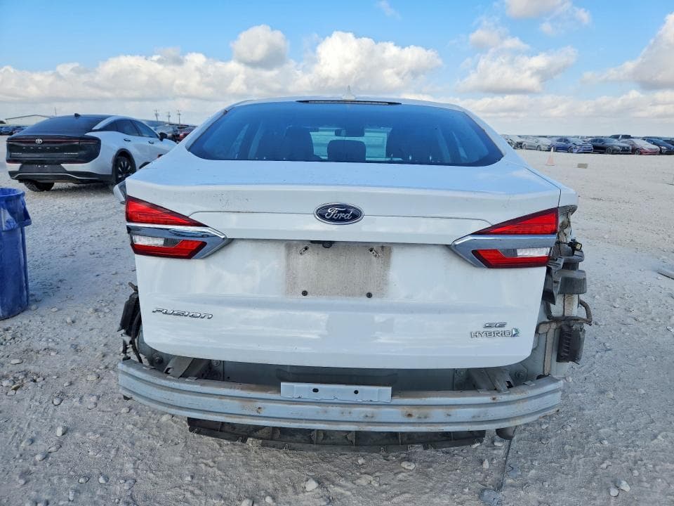 2019 FORD FUSION SE 6