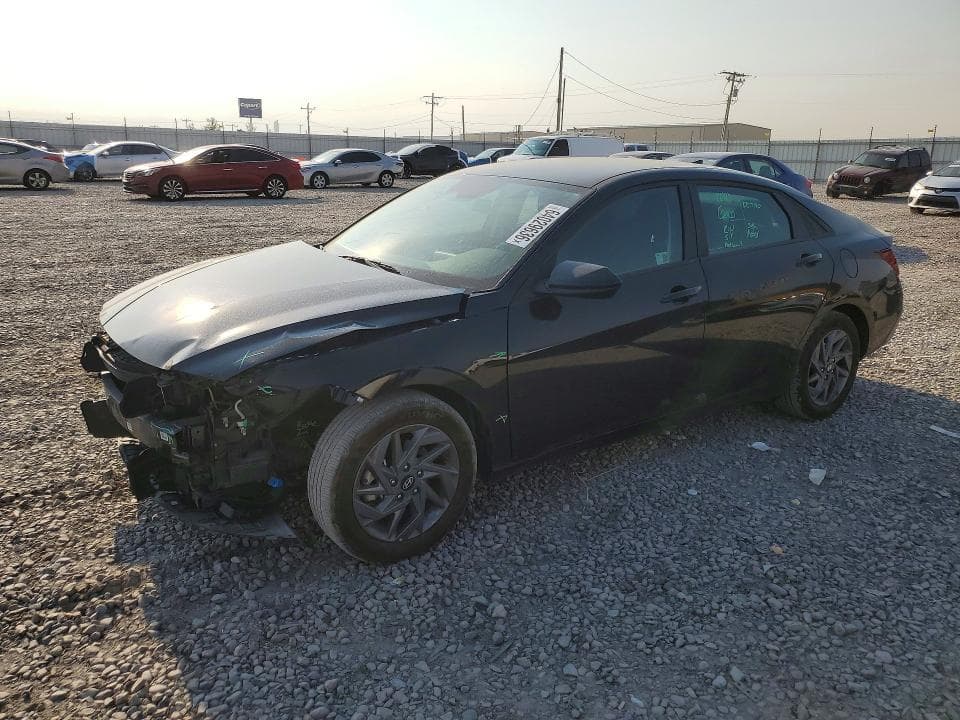 2024 HYUNDAI ELANTRA SEL - 1