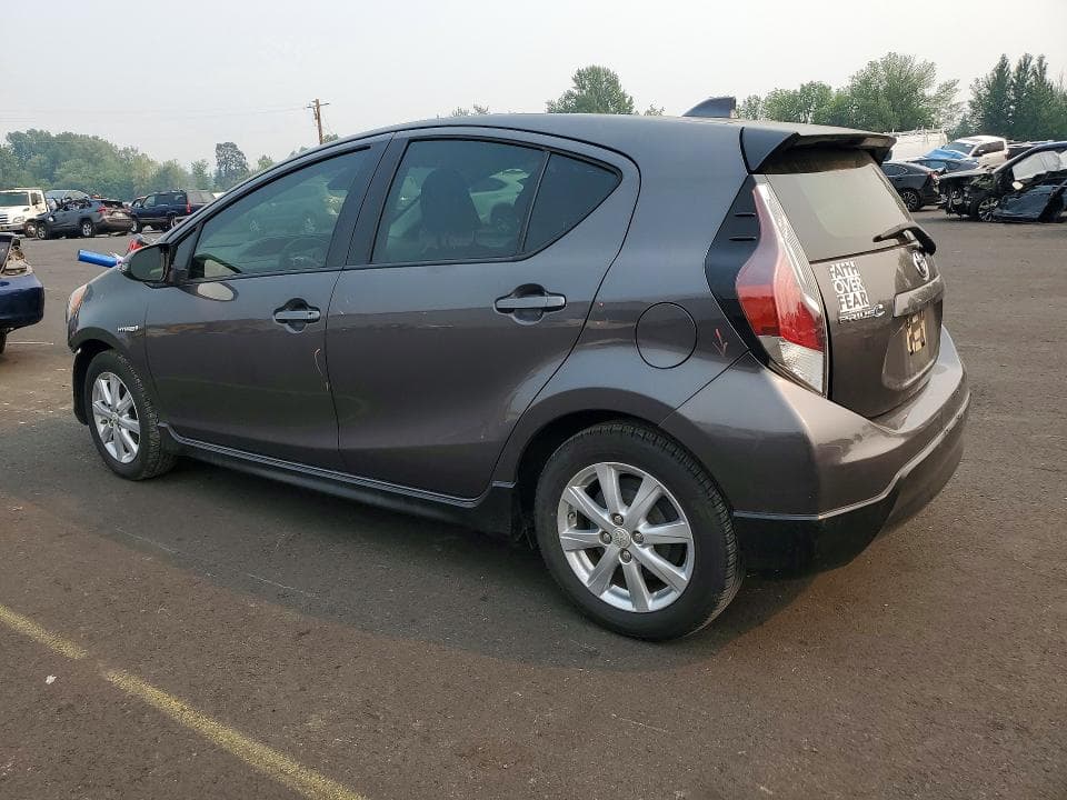 2017 TOYOTA PRIUS C TWO 2