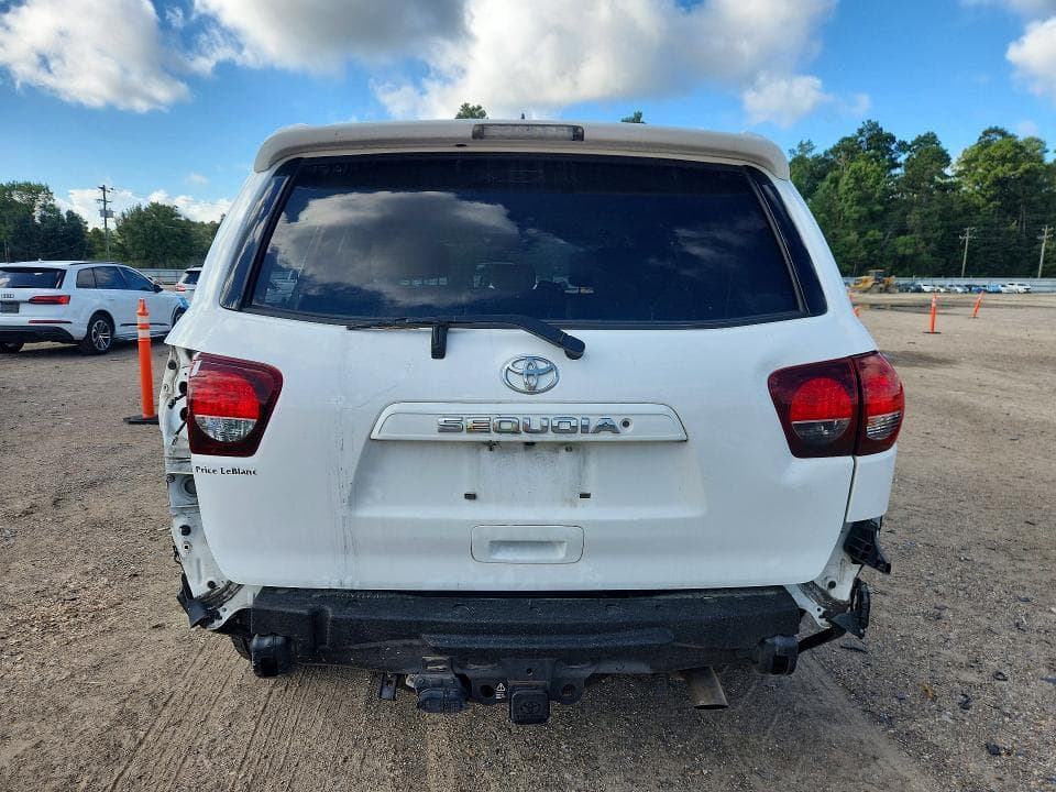 2019 TOYOTA SEQUOIA SR5 6