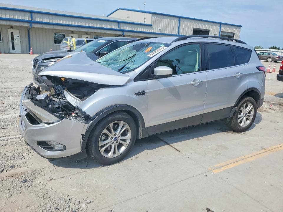 2017 FORD ESCAPE SE - 1