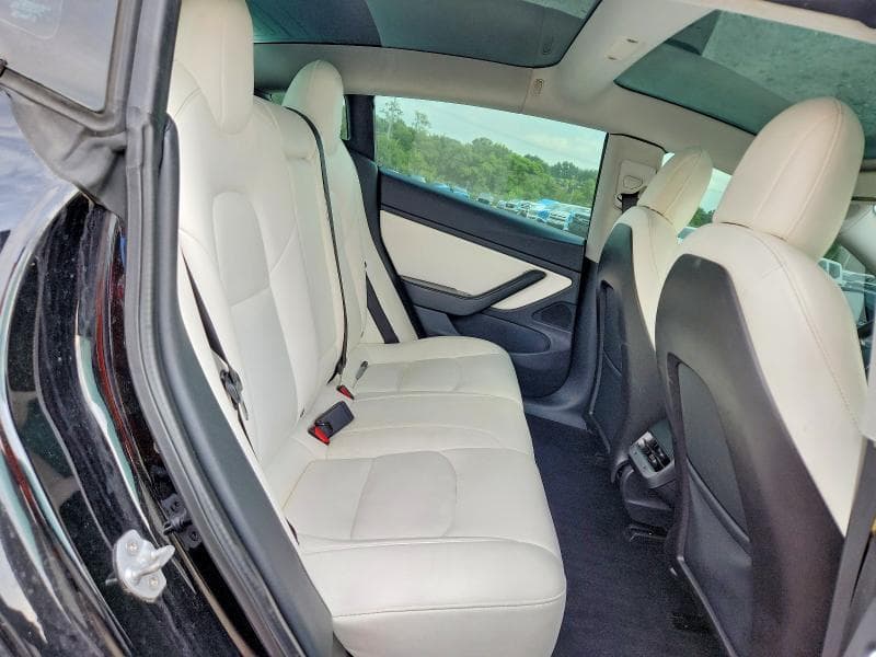 2020 TESLA MODEL 3 10