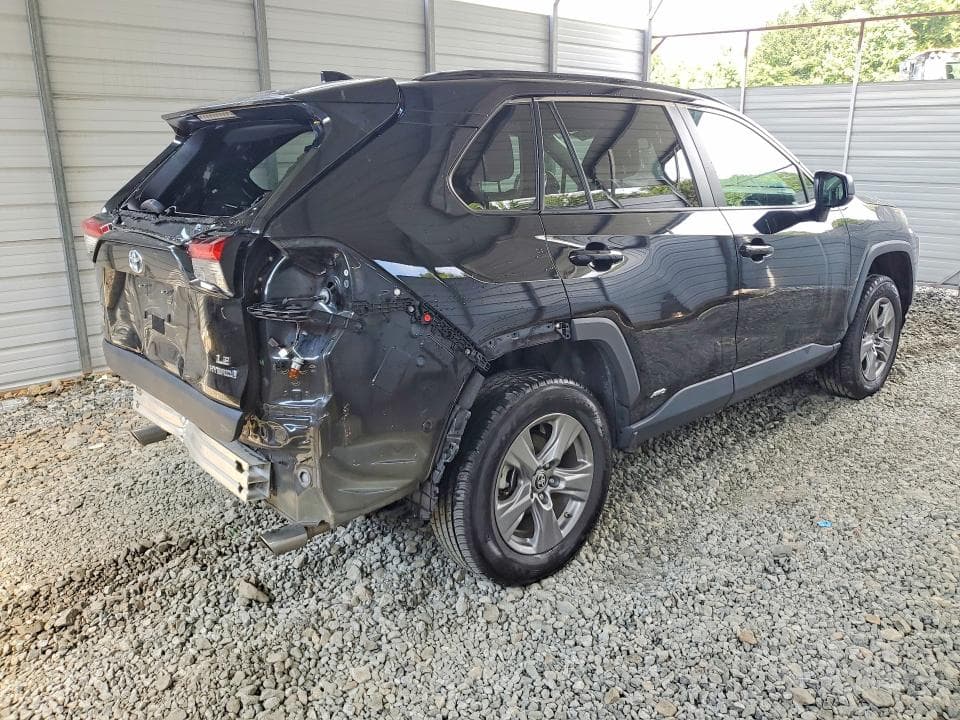 2024 TOYOTA RAV4 LE 3