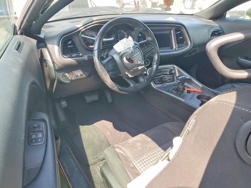2022 DODGE CHALLENGER SXT 8
