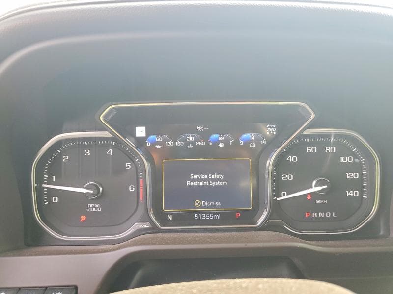2022 GMC DENALI PICKUP 9