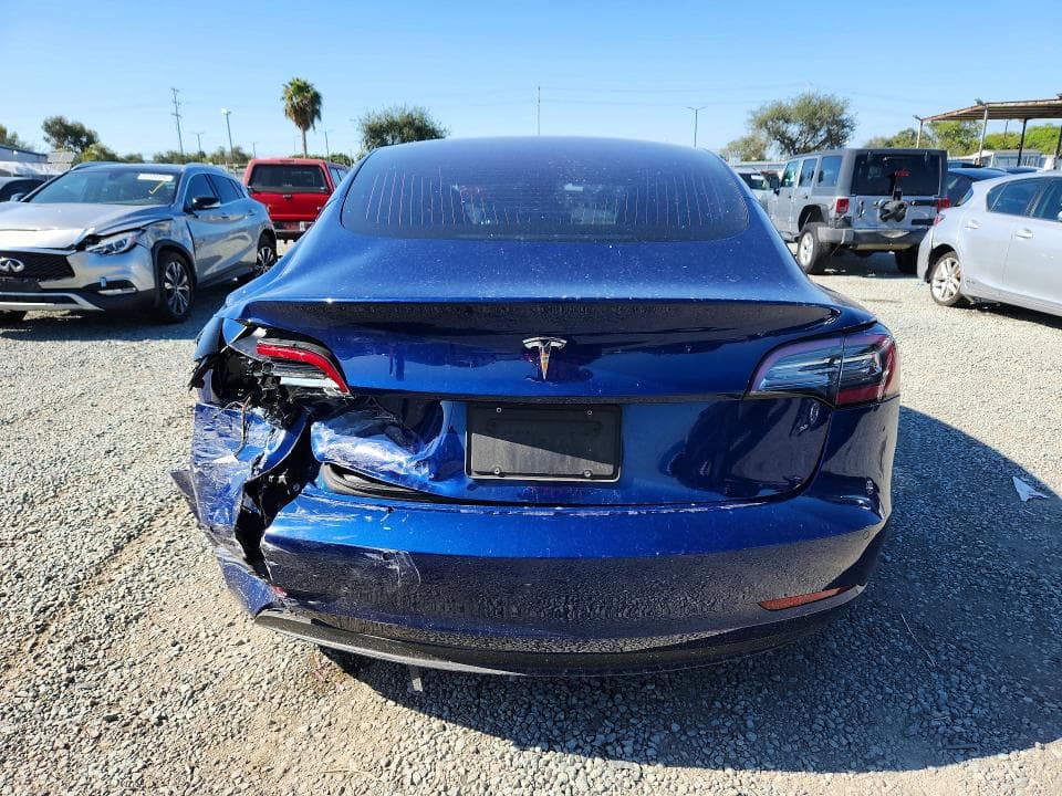 2019 TESLA MODEL 3 6