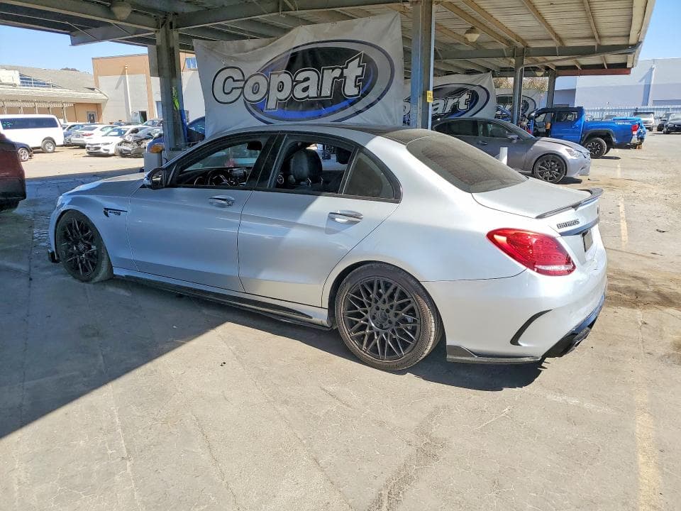 2017 MERCEDES-BENZ C 300 2