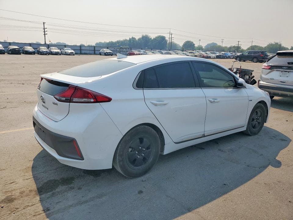 2020 HYUNDAI IONIQ SE 3