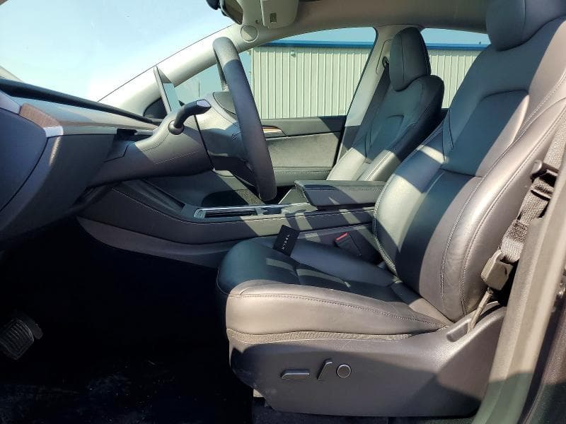 2024 TESLA MODEL Y 7