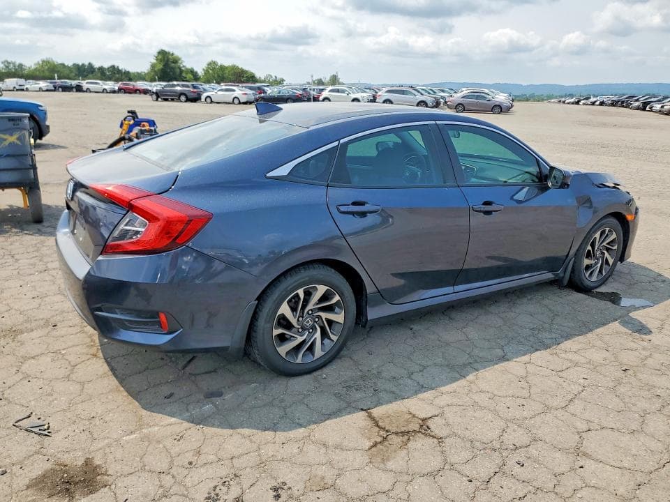 2017 HONDA CIVIC EX 3