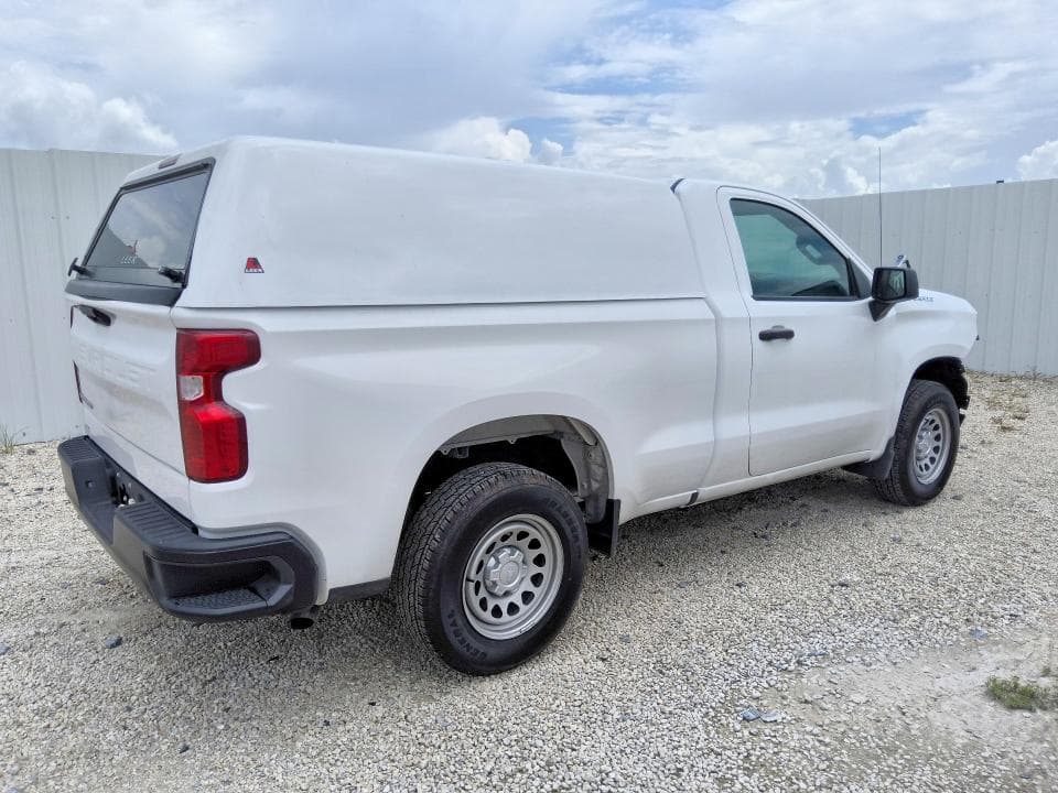 2026 CHEVROLET SILVERADO C1500 3