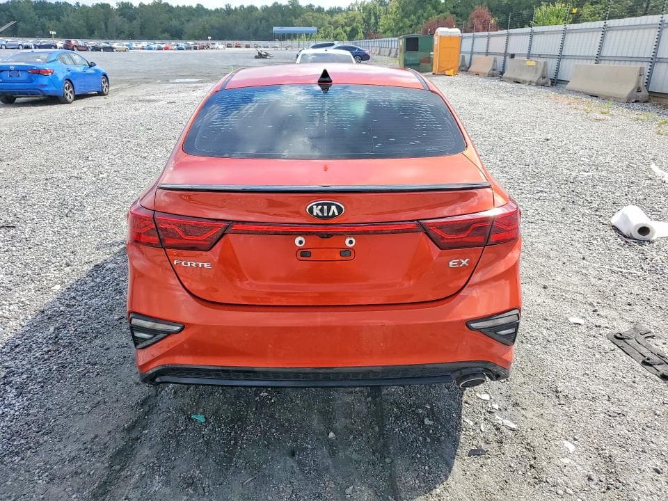 2019 KIA FORTE EX 6