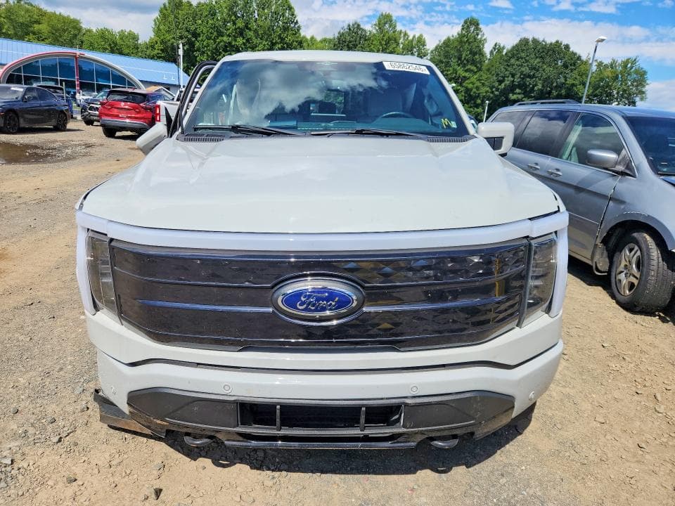 2023 FORD F150 LIGHTNING PRO 5