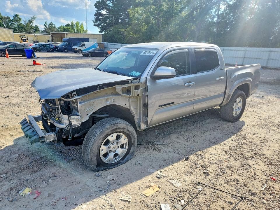 2018 TOYOTA TACOMA SR5 V6 - 1